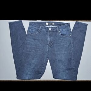Kut From The Kloth Jeans skinny mid rise dark wash blue Size 4